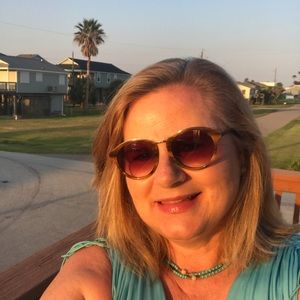 Meet your Posher, Ann